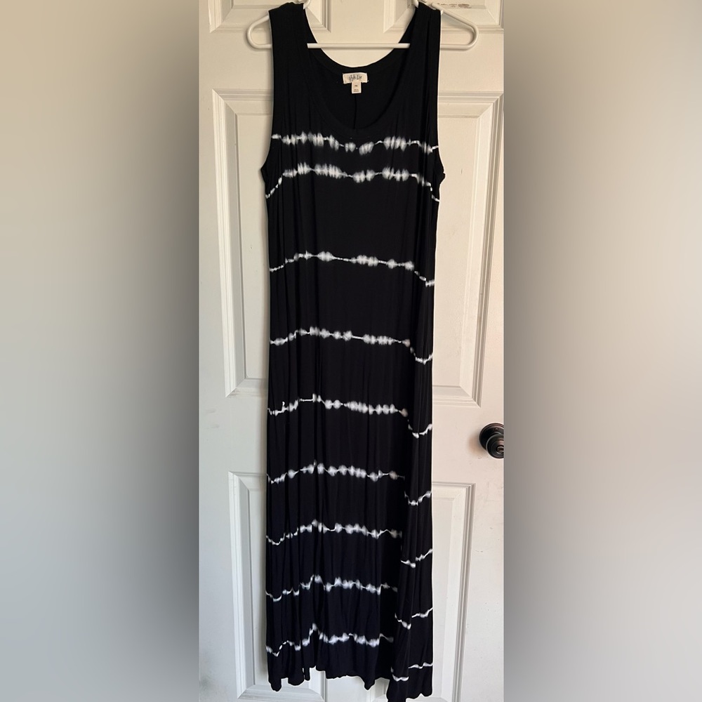Style & Co black and white maxi dress - size PXL.